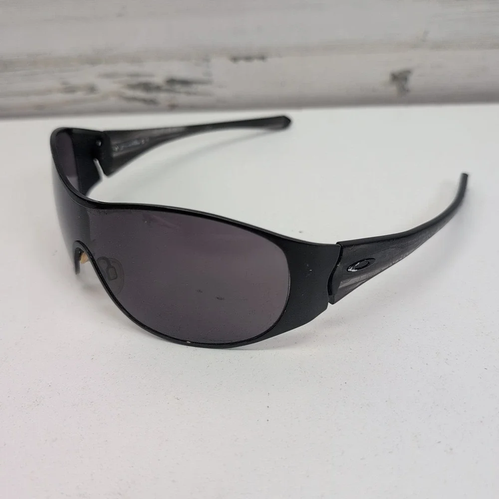 Oakley Breathless Wrap Sunglasses Antique Black 05-946 130 See Pic